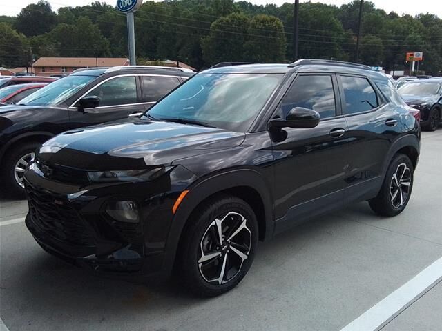 2022 Chevrolet Trailblazer RS — photo 1 of 1