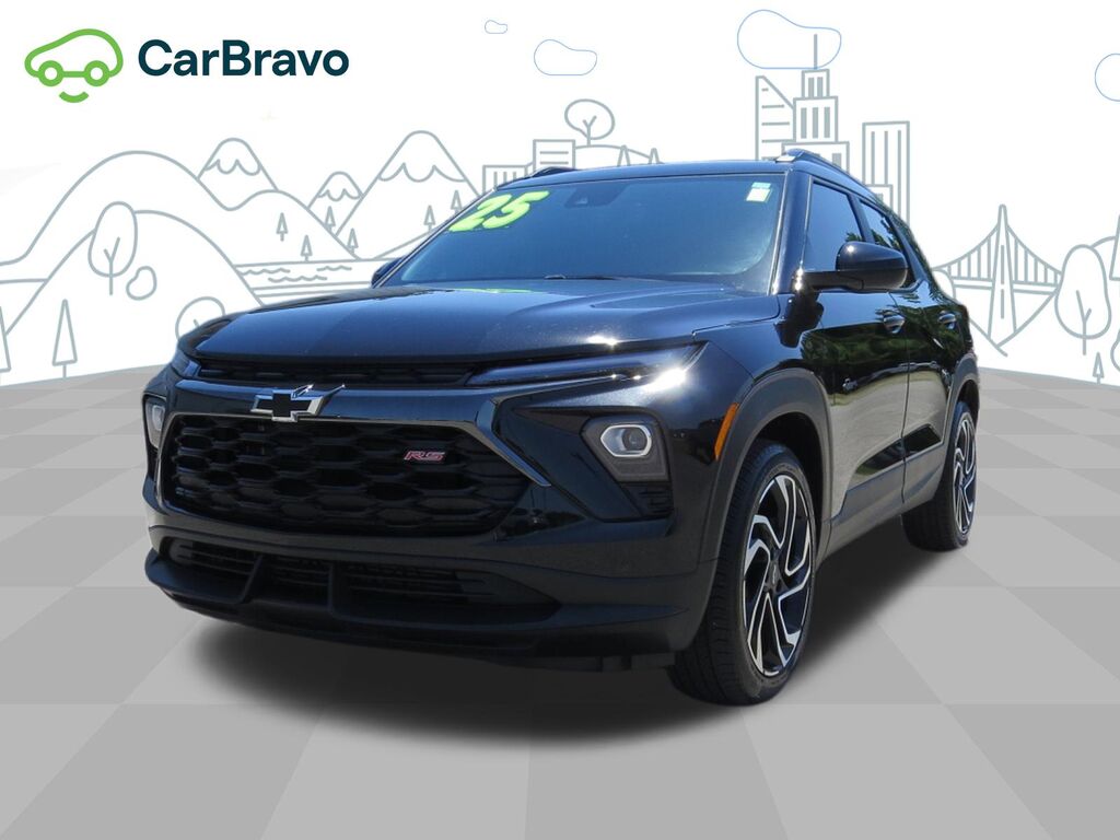 2025 Chevrolet Trailblazer RS — photo 1 of 6