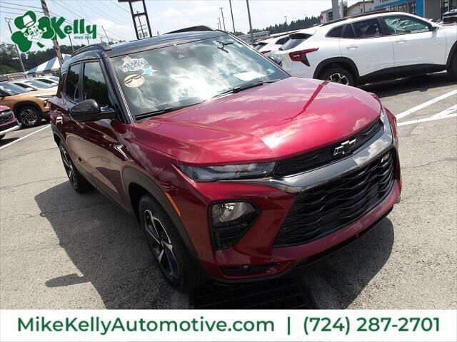 2023 Chevrolet Trailblazer RS — photo 1 of 23