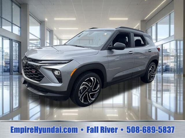 2024 Chevrolet Trailblazer RS — photo 1 of 13