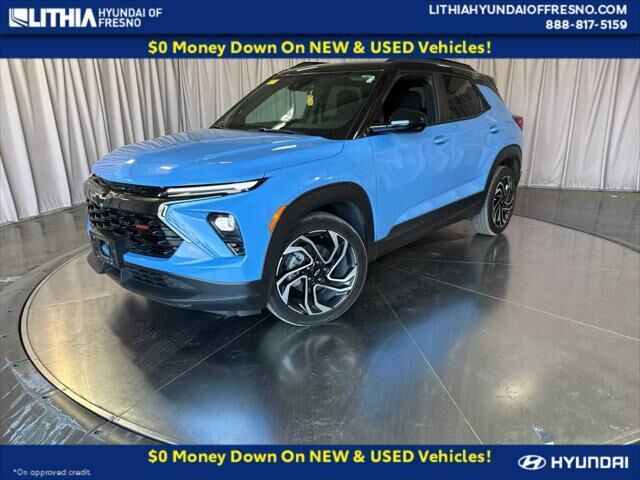 2024 Chevrolet Trailblazer RS — photo 1 of 13