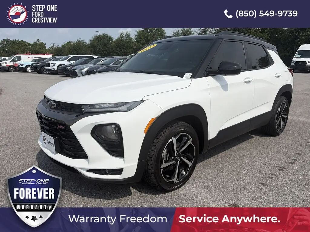 2022 Chevrolet Trailblazer RS — photo 1 of 14