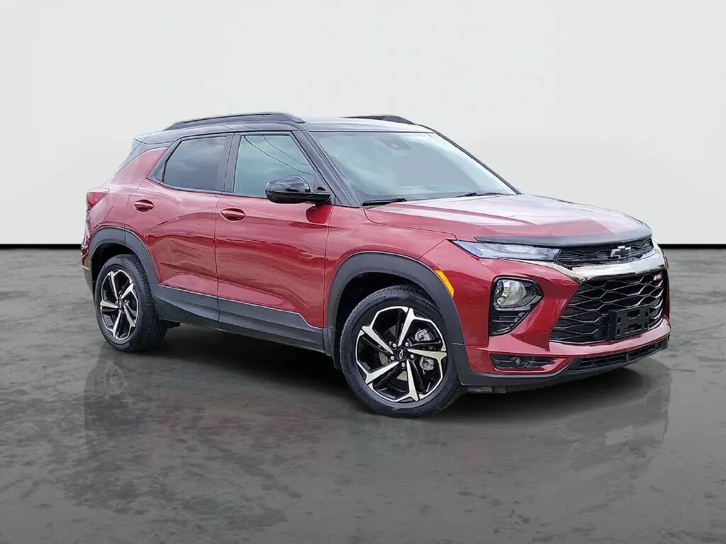 2023 Chevrolet Trailblazer RS — photo 1 of 13
