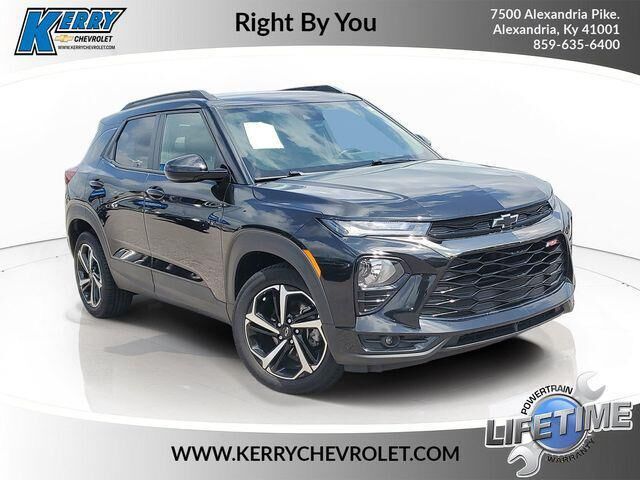 2022 Chevrolet Trailblazer RS — photo 1 of 13