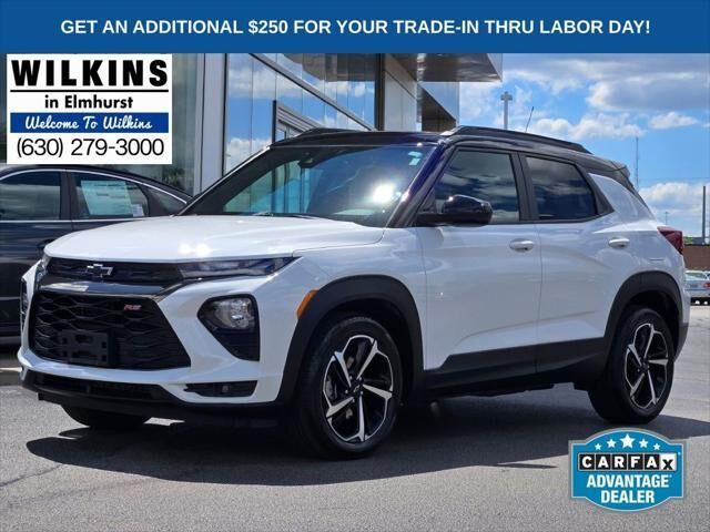 2022 Chevrolet Trailblazer RS — photo 1 of 20