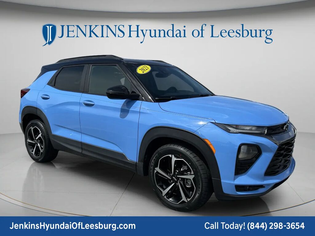 2023 Chevrolet Trailblazer RS — photo 1 of 13