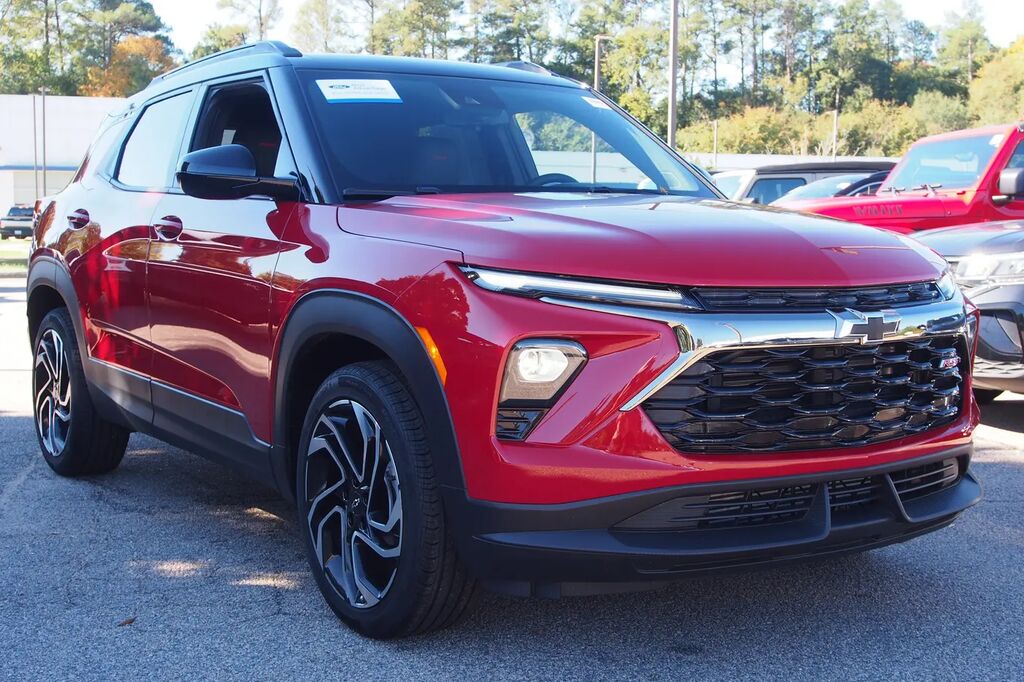 2026 Chevrolet Trailblazer RS — photo 1 of 13
