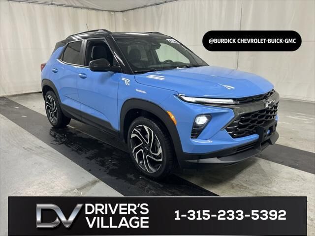 2024 Chevrolet Trailblazer RS — photo 1 of 13