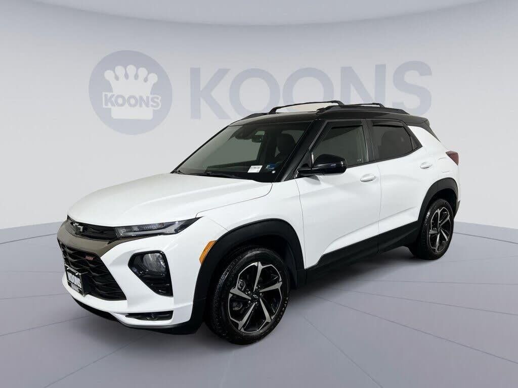 2021 Chevrolet Trailblazer RS — photo 1 of 3