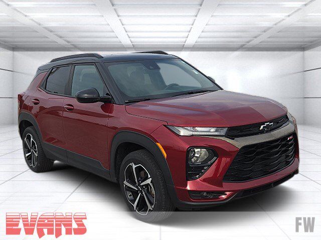 2022 Chevrolet Trailblazer RS — photo 1 of 13