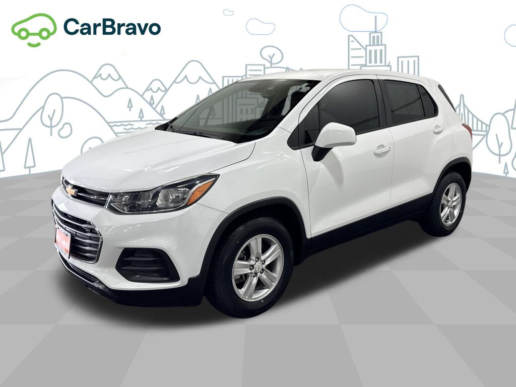 2020 Chevrolet Trax LS — photo 1 of 7
