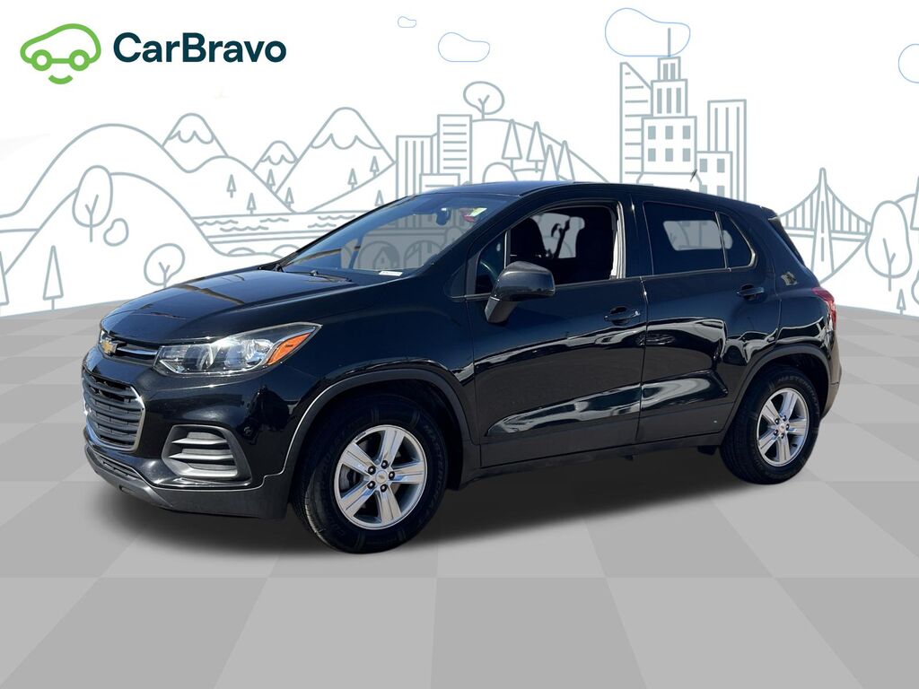 2020 Chevrolet Trax LS — photo 1 of 7