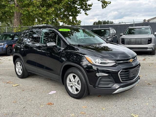 2020 Chevrolet Trax LT — photo 1 of 13