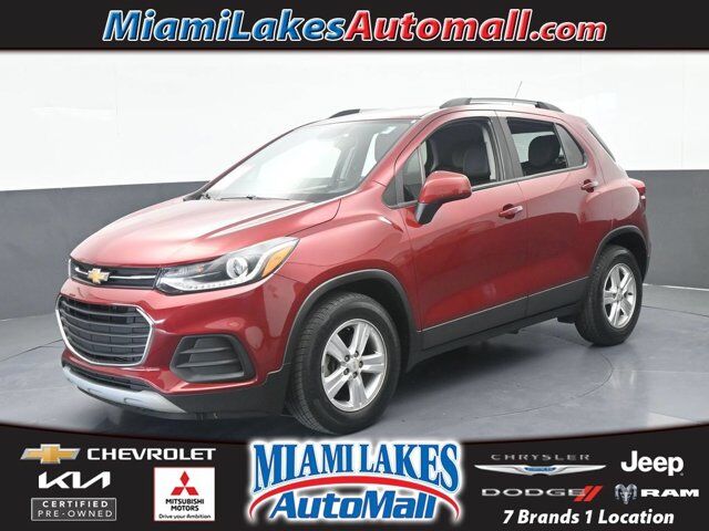 2021 Chevrolet Trax LT — photo 1 of 13