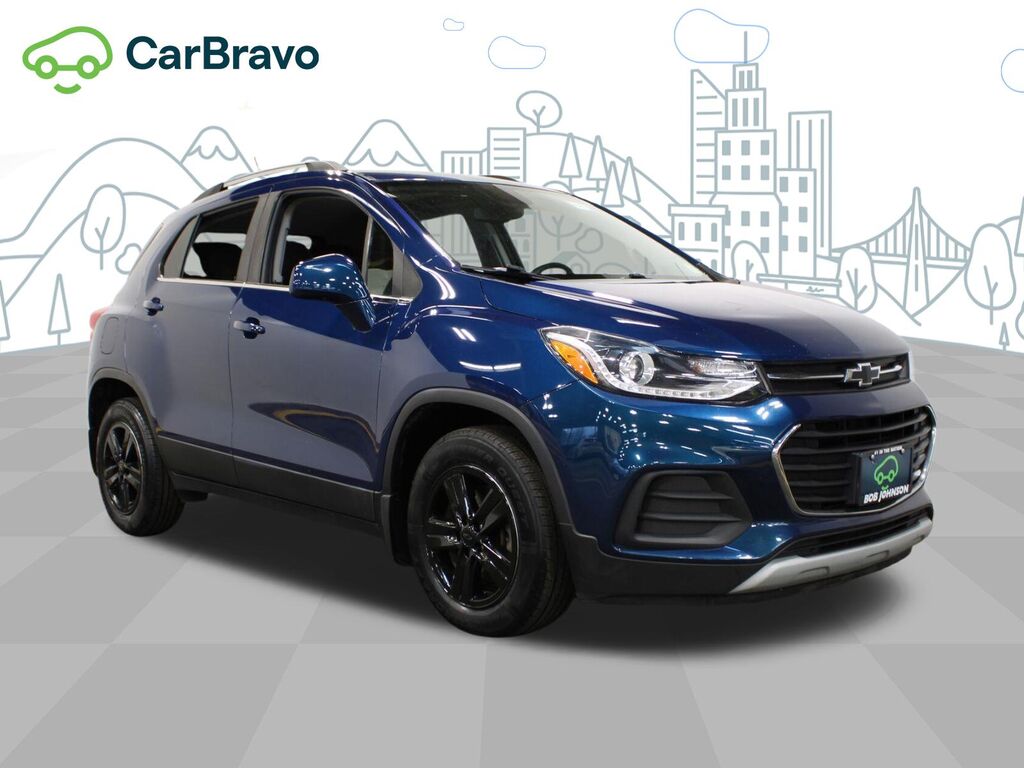 2020 Chevrolet Trax LT — photo 1 of 7