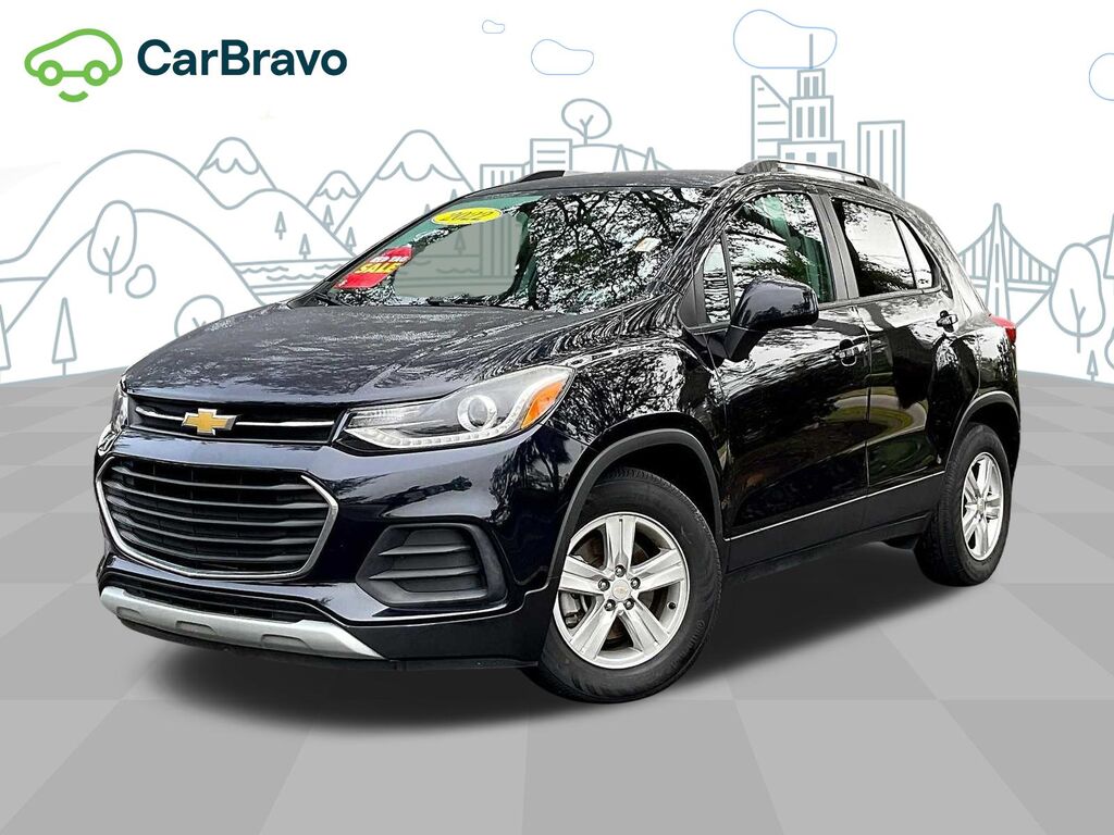 2022 Chevrolet Trax LT — photo 1 of 6