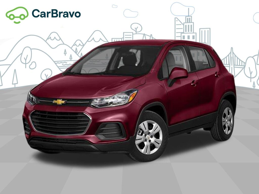 2021 Chevrolet Trax LS — photo 1 of 2