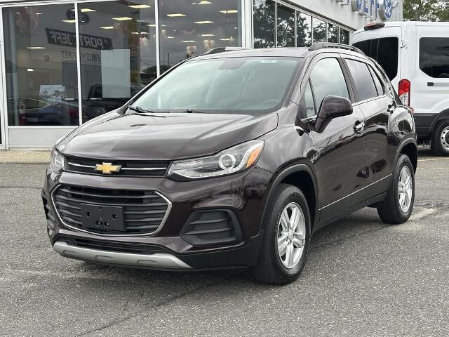 2020 Chevrolet Trax LT — photo 1 of 26