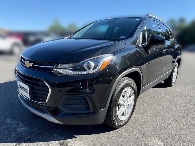 2019 Chevrolet Trax LT — photo 1 of 13