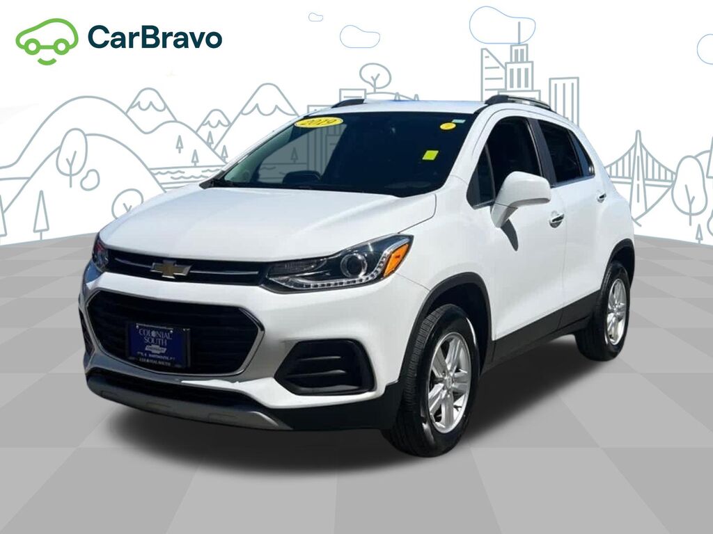 2019 Chevrolet Trax LT — photo 1 of 6
