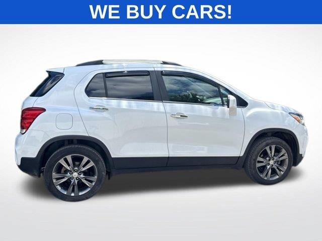 2020 Chevrolet Trax LT — photo 1 of 4
