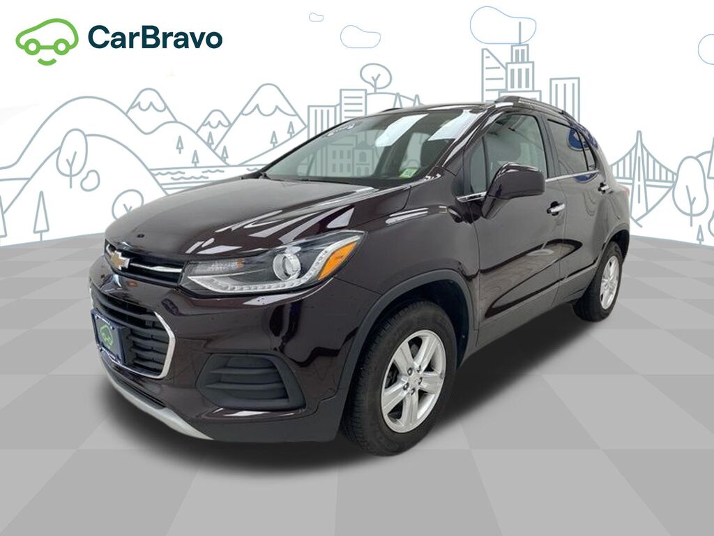 2020 Chevrolet Trax LT — photo 1 of 6
