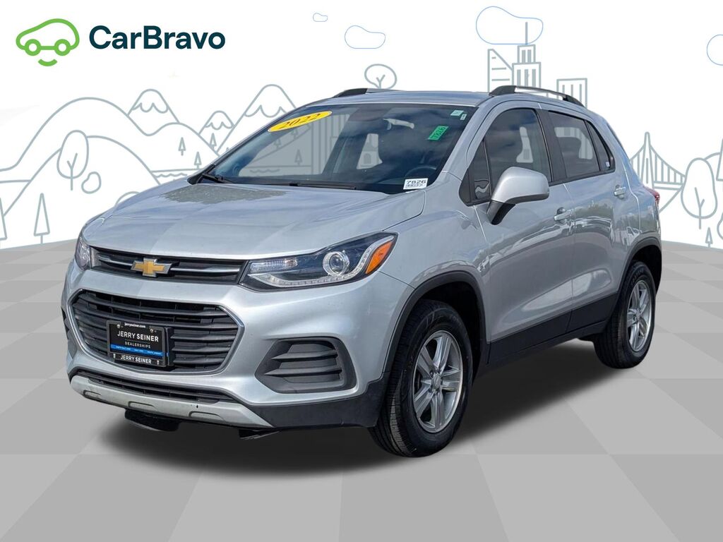 2022 Chevrolet Trax LT — photo 1 of 6
