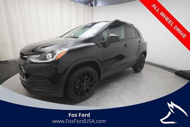 2022 Chevrolet Trax LT — photo 1 of 12