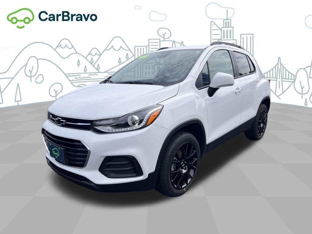 2022 Chevrolet Trax LT — photo 1 of 6