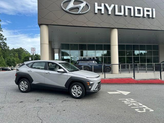 2025 Hyundai KONA SE