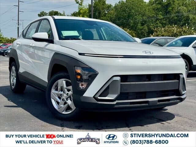 2027 Hyundai KONA SE — photo 1 of 13