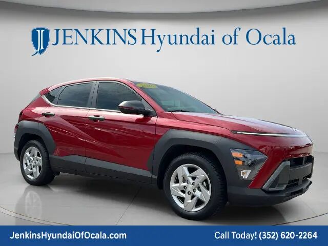 2025 Hyundai KONA SE
