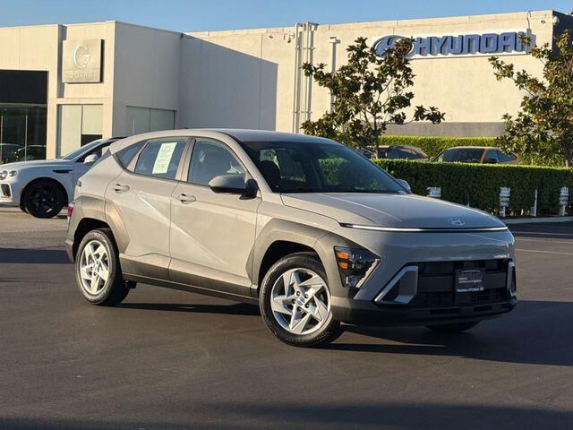 2025 Hyundai KONA SE — photo 1 of 13