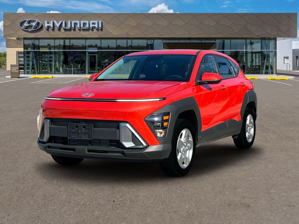 2025 Hyundai KONA SE — photo 1 of 13