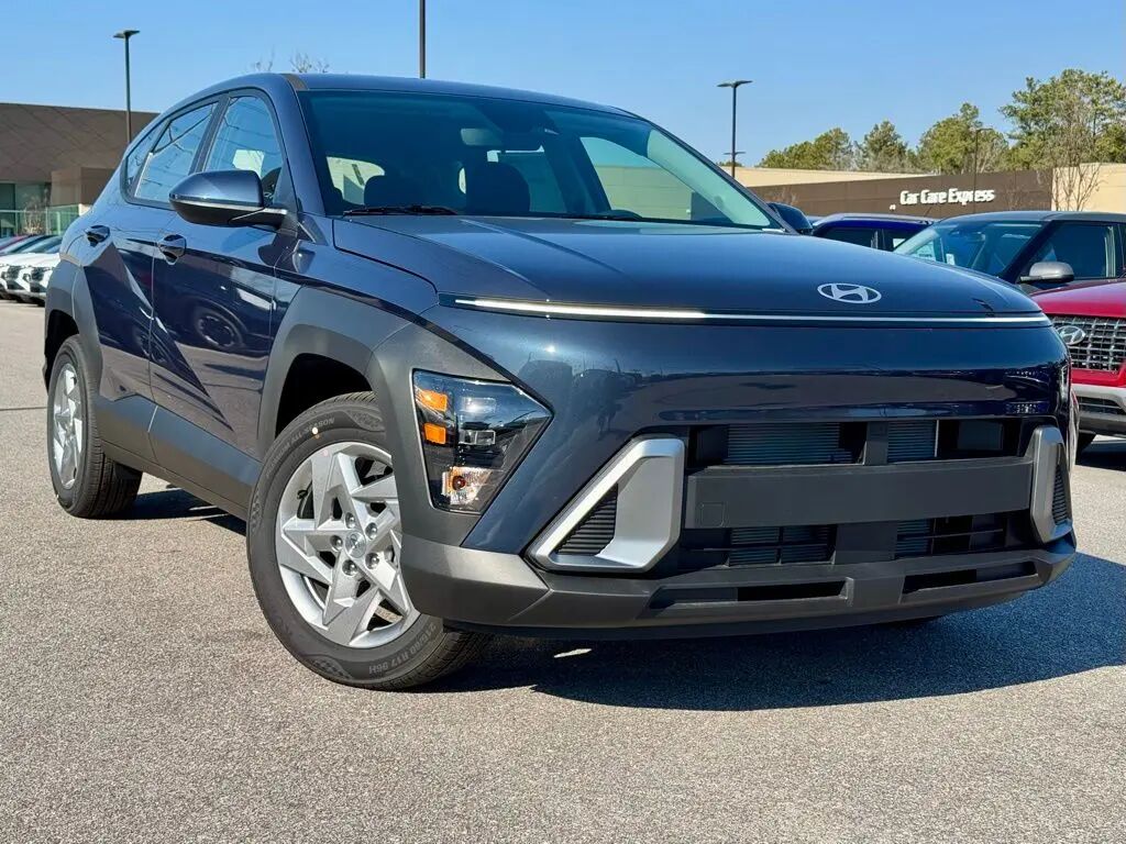 2026 Hyundai KONA SE — photo 1 of 24