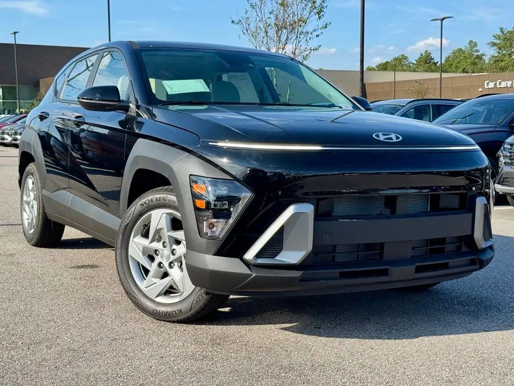 2026 Hyundai KONA SE — photo 1 of 13
