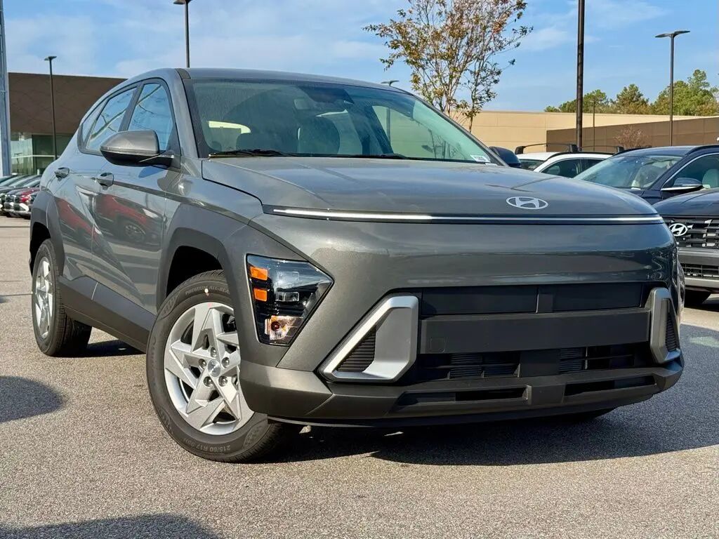 2026 Hyundai KONA SE — photo 1 of 13