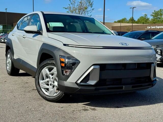 2026 Hyundai KONA SE