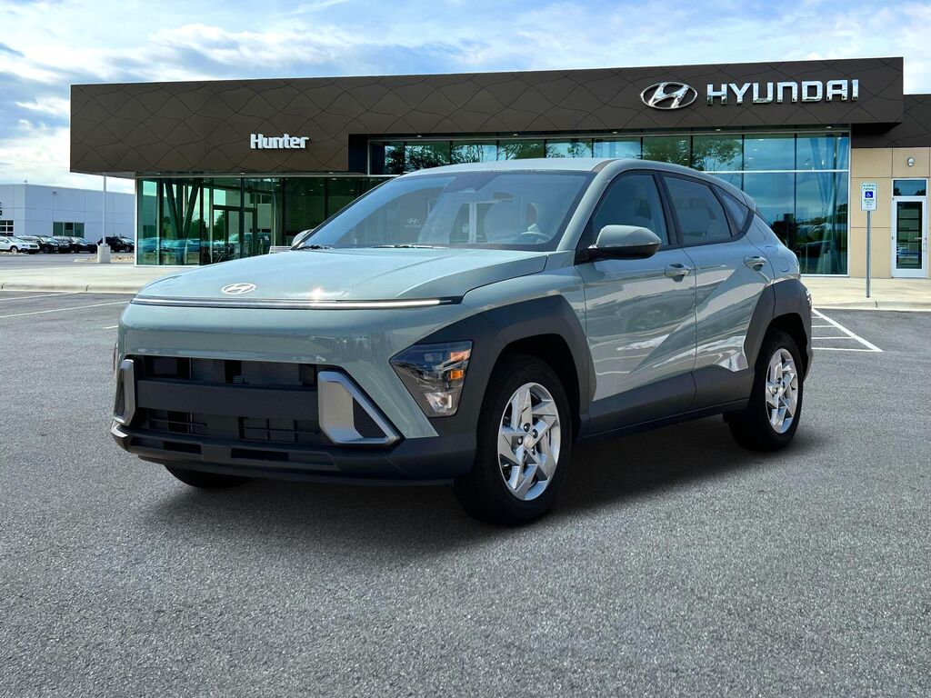 2025 Hyundai KONA SE — photo 1 of 13