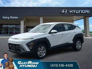 2025 Hyundai KONA SE — photo 1 of 13