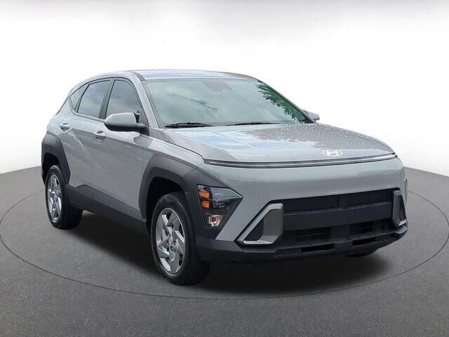 2024 Hyundai KONA SE