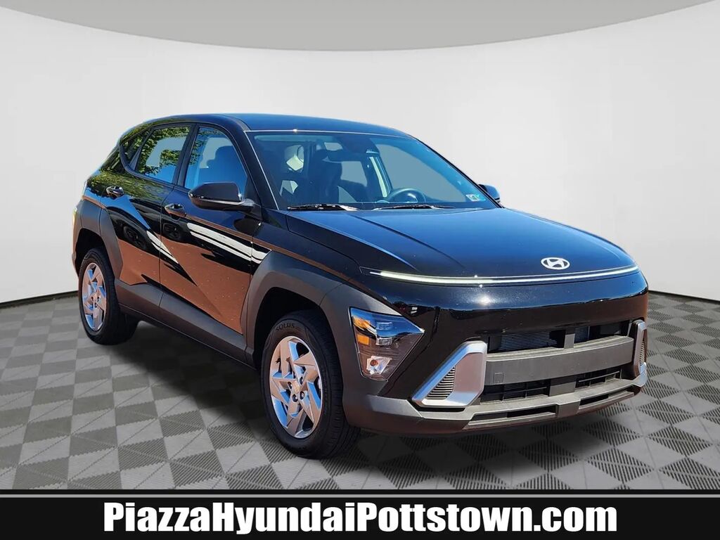 2026 Hyundai KONA SE — photo 1 of 13