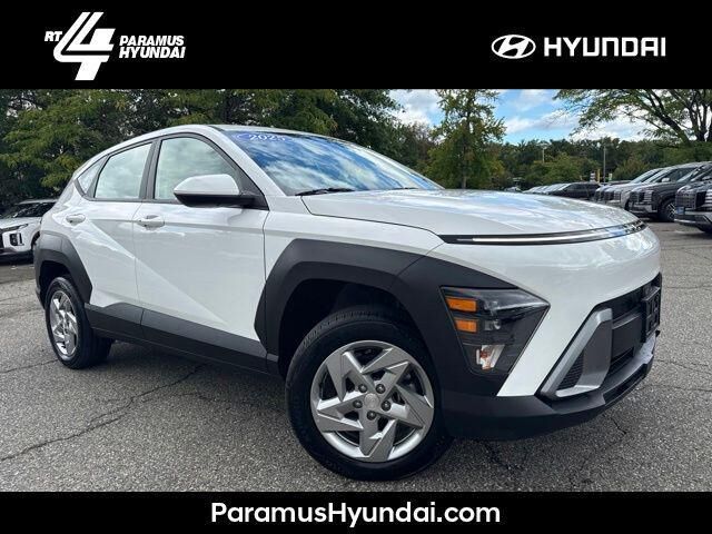 2025 Hyundai KONA SE — photo 1 of 26