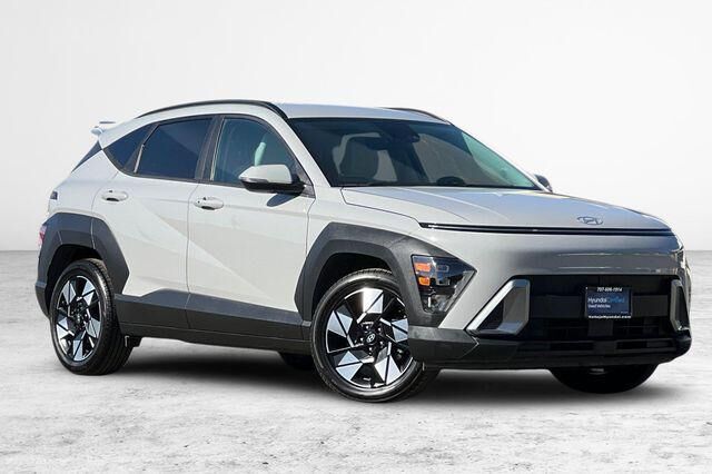 2025 Hyundai KONA SEL — photo 1 of 27