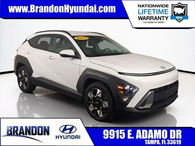 2025 Hyundai KONA SEL — photo 1 of 51