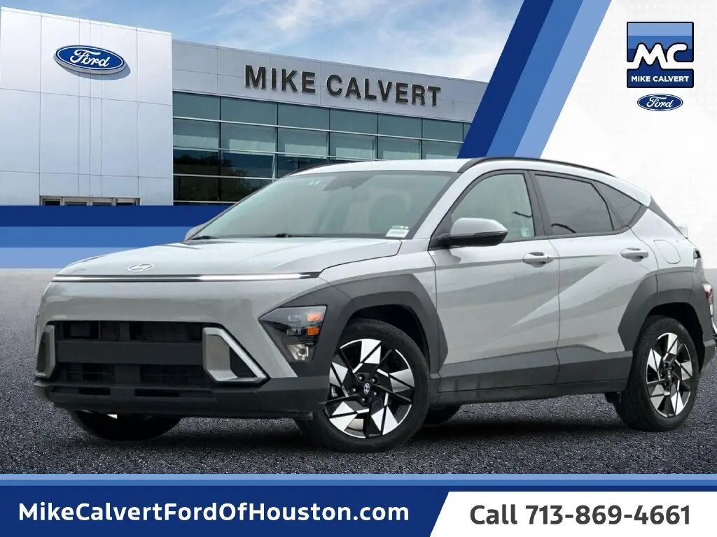 2025 Hyundai KONA SEL — photo 1 of 13