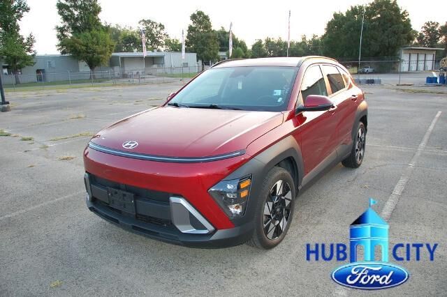 2025 Hyundai KONA SEL — photo 1 of 26