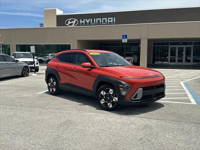 2025 Hyundai KONA SEL
