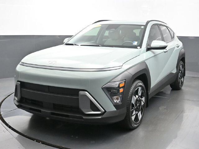 2024 Hyundai KONA SEL — photo 1 of 13