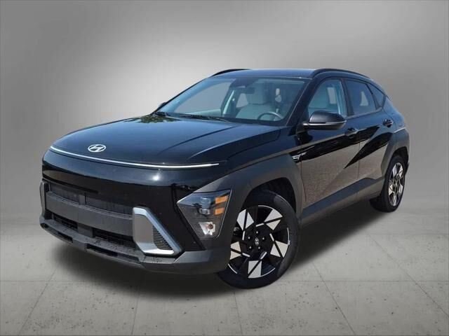 2025 Hyundai KONA SEL — photo 1 of 21
